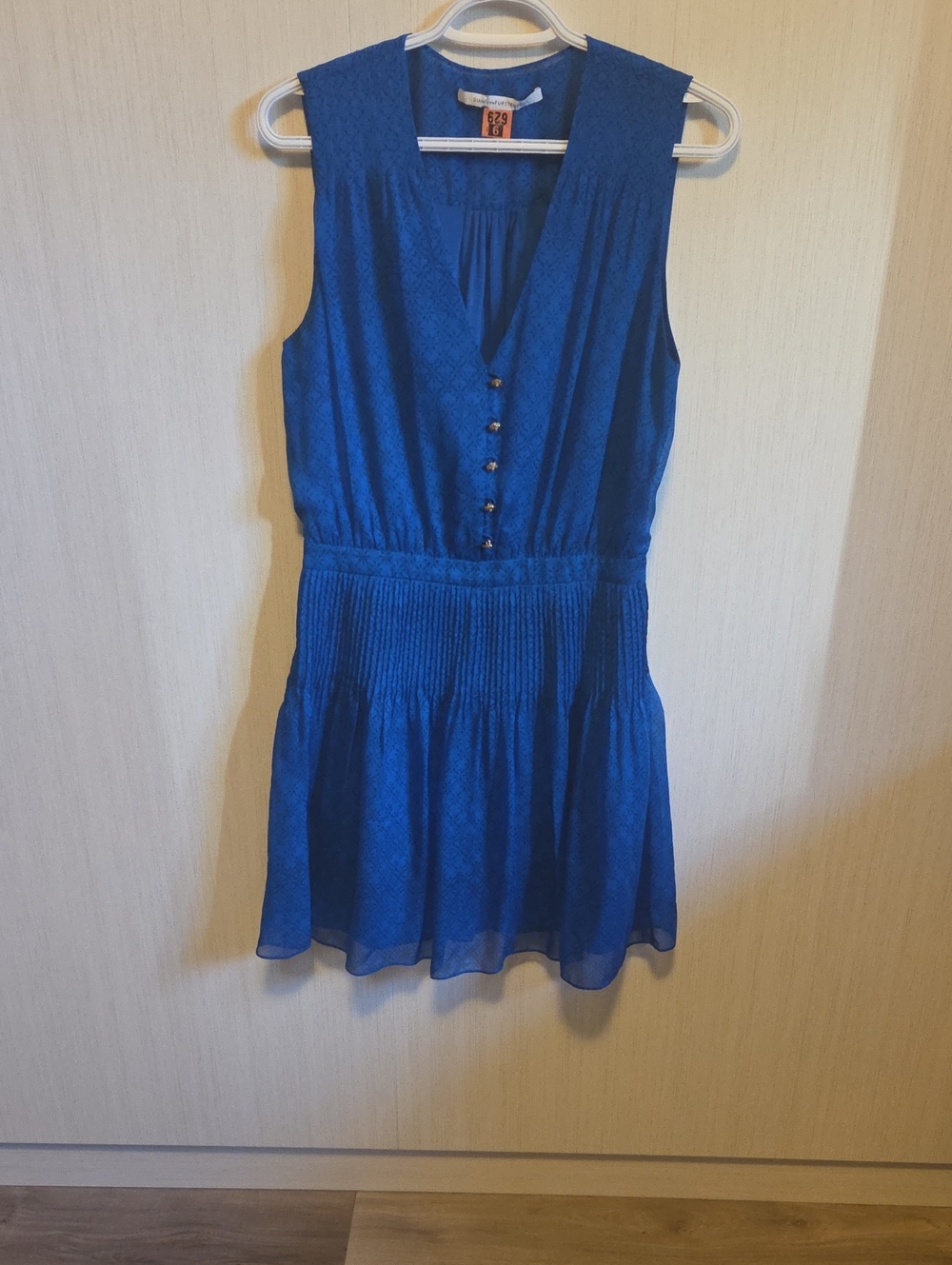 DVF Blue Sleeveless Button Front Silk Dress Size 8